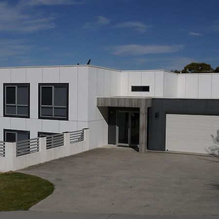 Spectacular Holiday Living Bridport Exterior foto